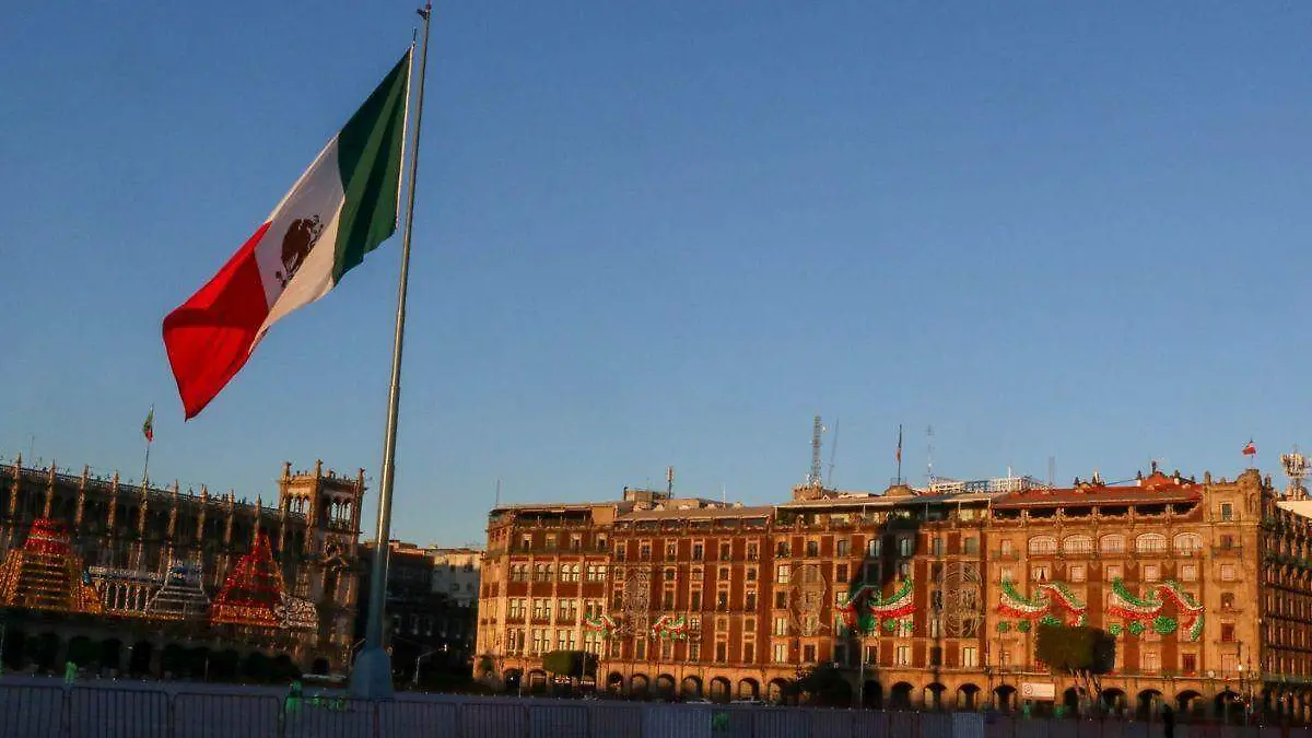 Incineración de una bandera mexicana